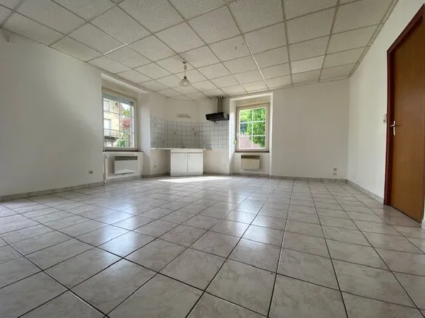 APPARTEMENT AU REZ DE CHAUSSEE 