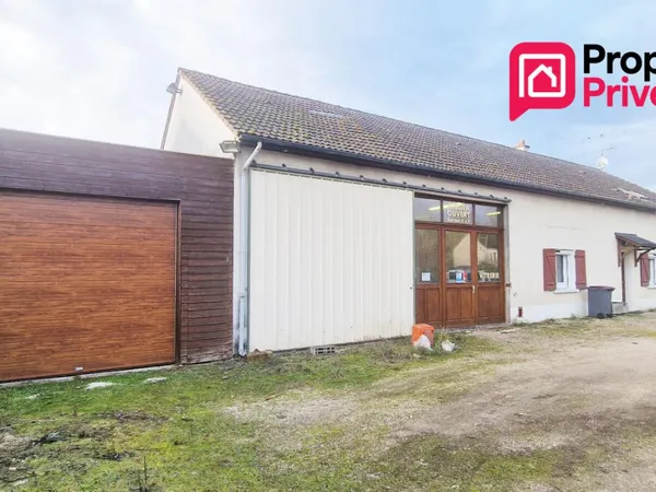 Local commercial/artisanal de 208 m² + Maison 138 m² - 6 pièces - 4 ch - terrasse 