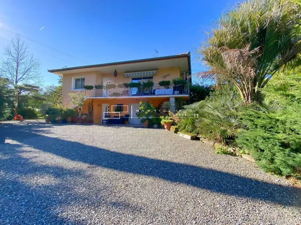 Villa 6 pièces 185 m² 