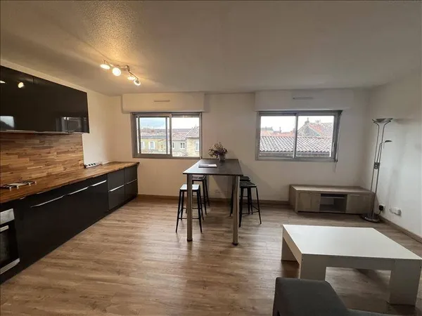 Appartement 1 pièce 39 m² 