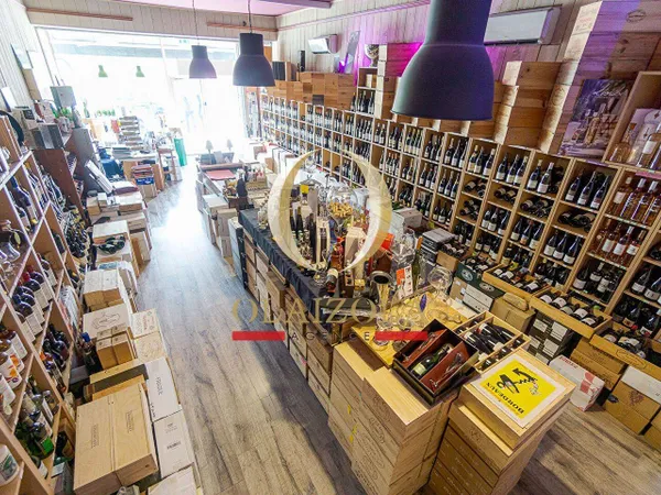 Boutique 80 m² 