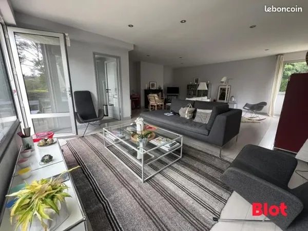 Maison 7 pièces 163 m² 