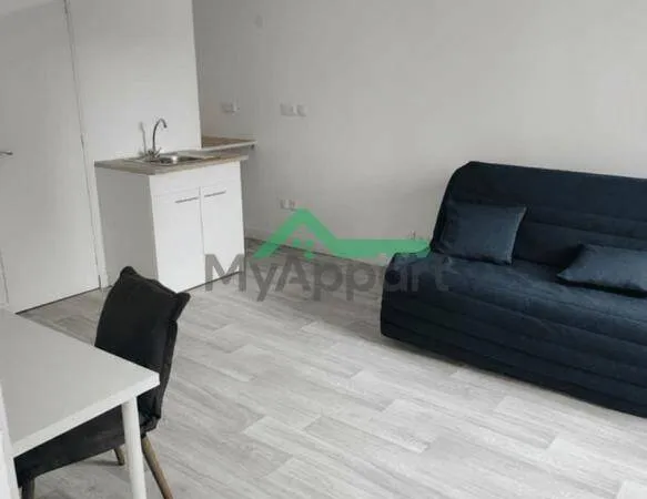 Studio 1 pièce 20 m² 