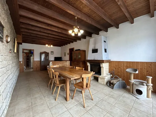 Maison 5 pièces 156 m² 