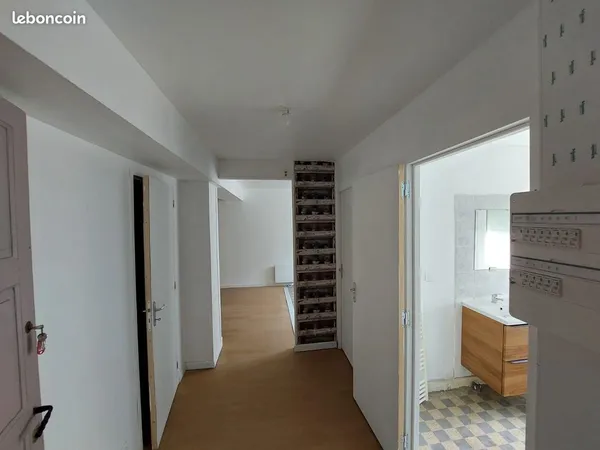 Brest siam Saint Louis-T2 51m2 