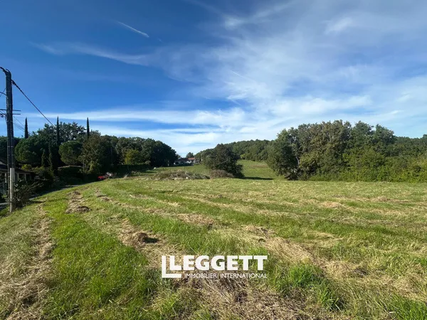 Terrain NaN pièce(s), PUY-L'ÉVÊQUE 