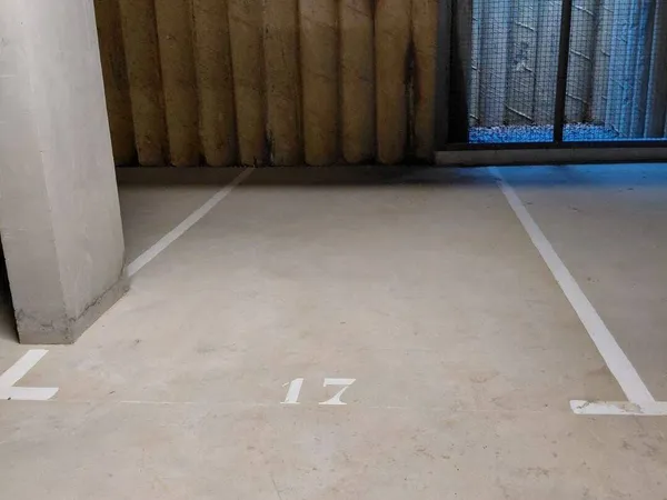 Parking 12 m² 