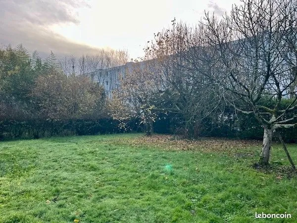 Terrain 452 m² Lormont 