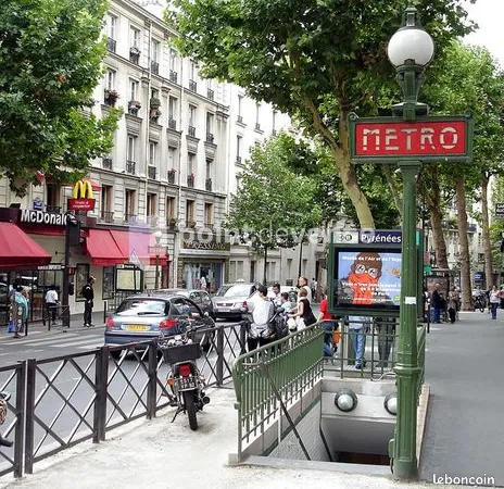 Local commercial 334 m² 