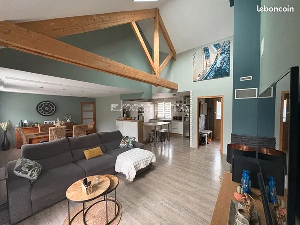 Maison 6 pièces 143 m² 