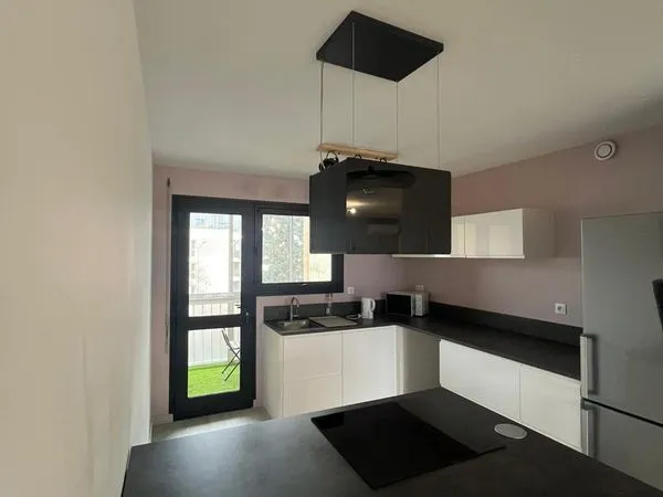 Appartement meublé 95 m² - 3 chambres 