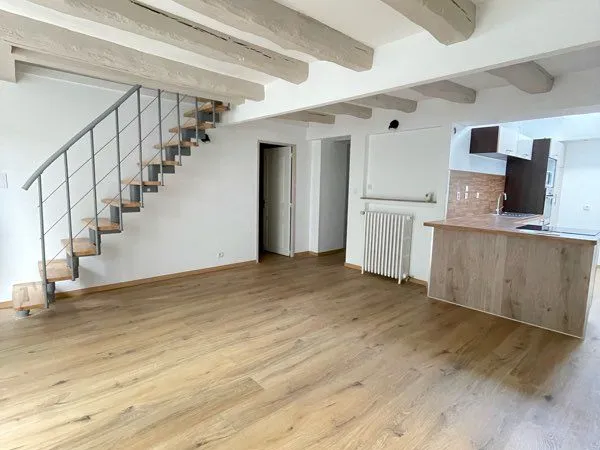 à louer-maison-luynes 