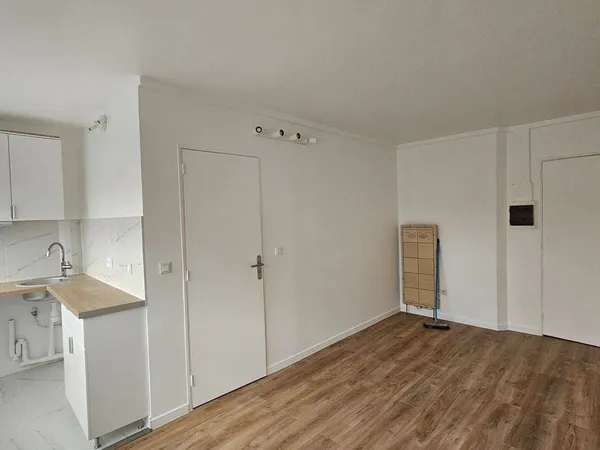 Appartement 1 pièce 18 m² 