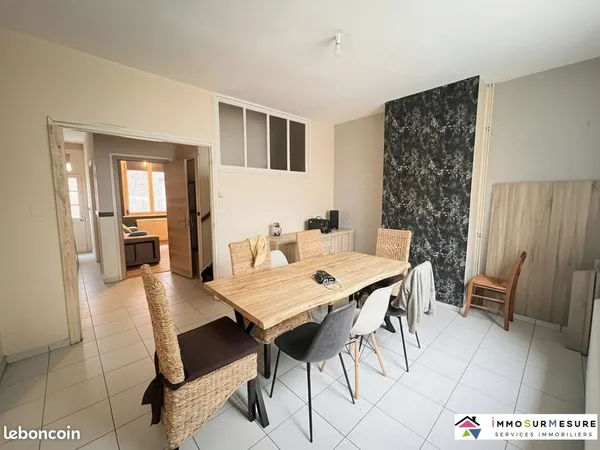 Propriété 6 pièces 115 m² 