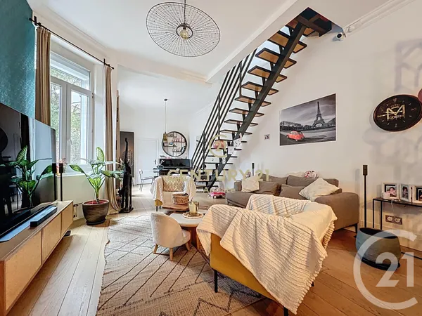 Appartement 4 pièces 128 m² 