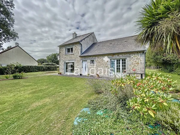 Maison de plain-pied 7 pièces 138 m² 