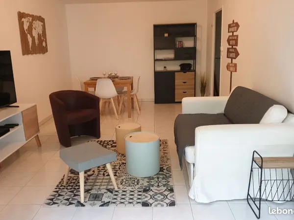 Appartement T3 meublé île de Nantes 