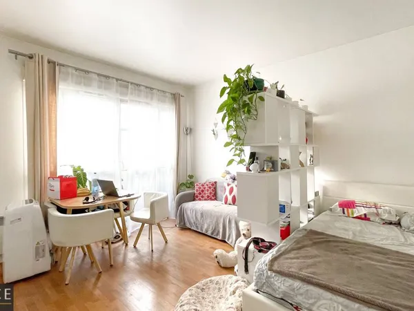 Appartement 1 pièce 28 m² 