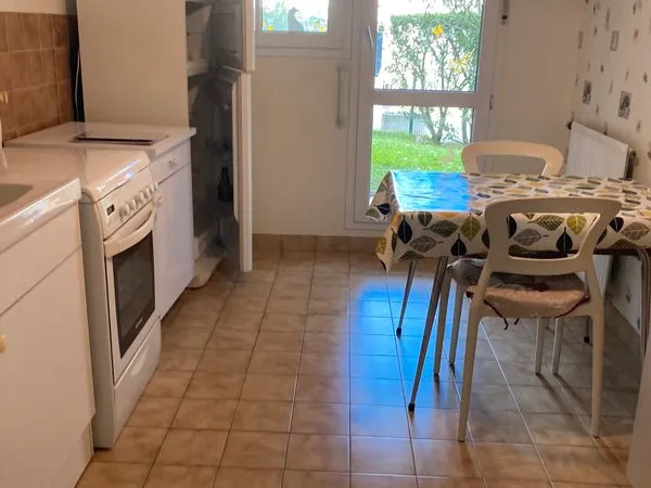 Appartement Location Sainte-Colombe 2p 59m² 740€