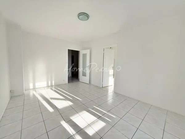 Appartement 3 pièces 56 m² 
