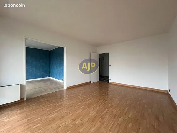Appartement 4 pièces 81 m² 