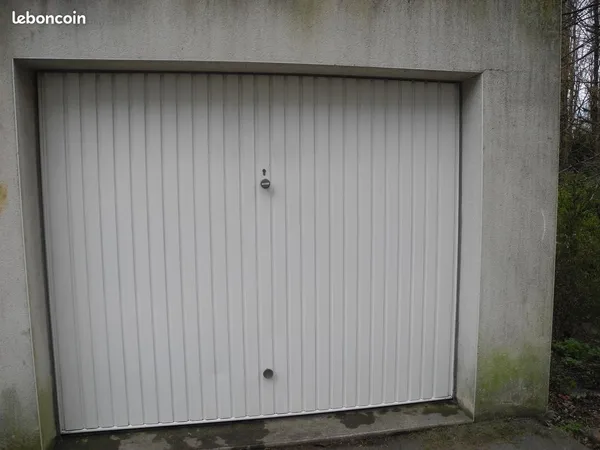Garage à louer 
