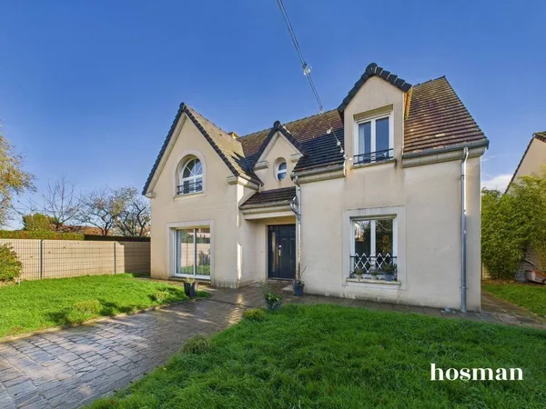 Maison 8 pièces 158 m² 