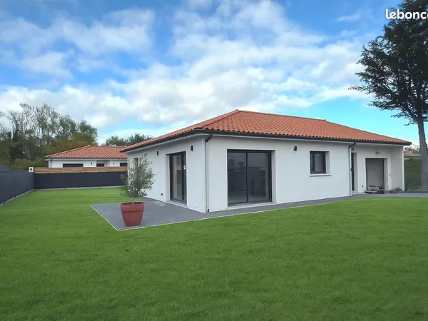 Propriété 4 pièces 115 m² 