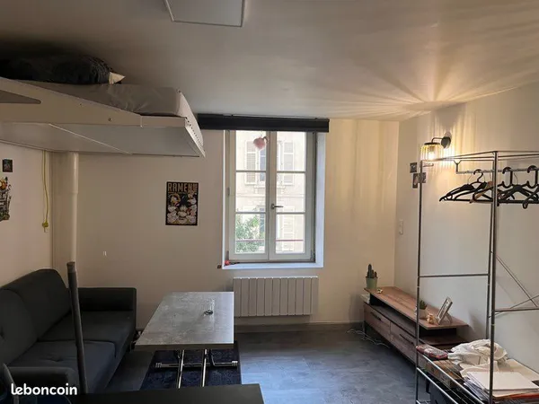 Studio hyper centre 