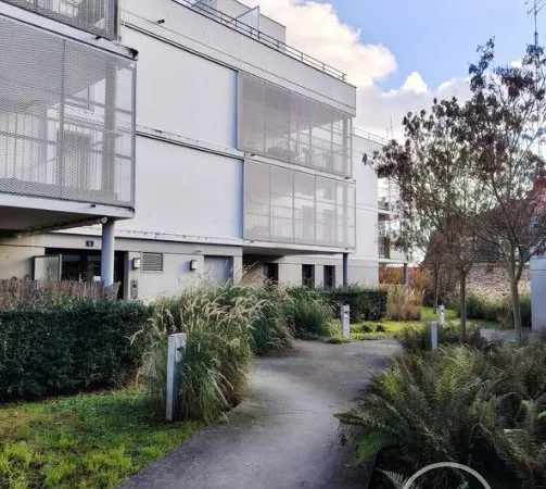 Bel appartement avec Grand Jardin Privé 