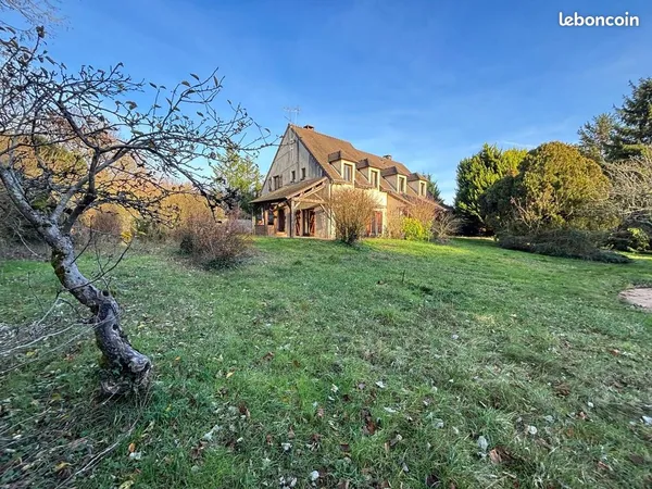 Maison 8 pièces 225 m² 