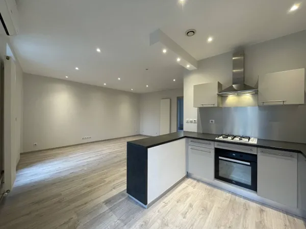 Appartement 3 pièces 69 m² 