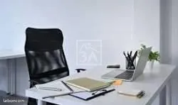 Bureau 51 m² 