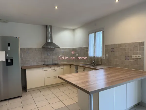 Charmante maison de plain pied commodités a pied - investissement locatif idéal 