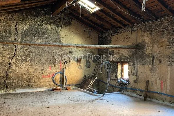 Appartement 2 pièces 100 m² 