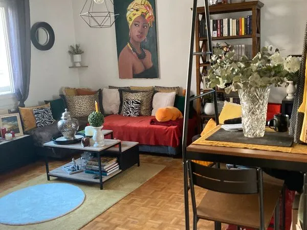 Appartement lumineux T2 avec balcon et garage à Gerland (Debourg) 