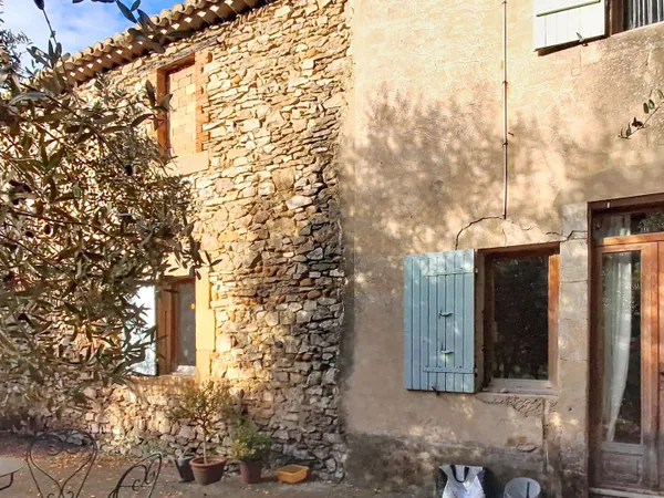 Maison 10 pièces 270 m² 