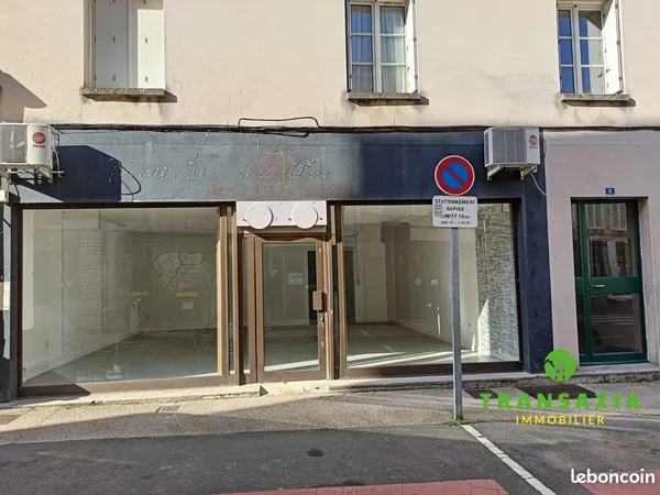 Local commercial 50 m² Niort 