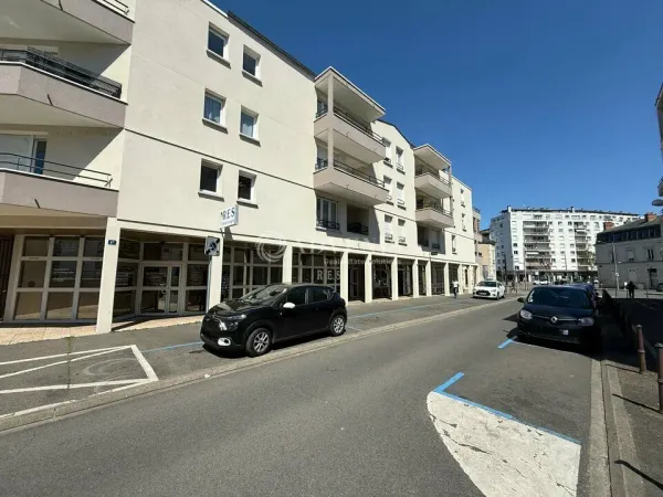LOCAL COMMERCIAL A LOUER 