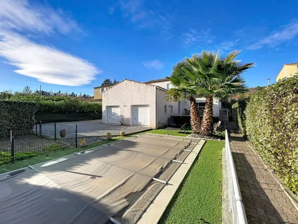 Villa 5 pièces 147 m² 