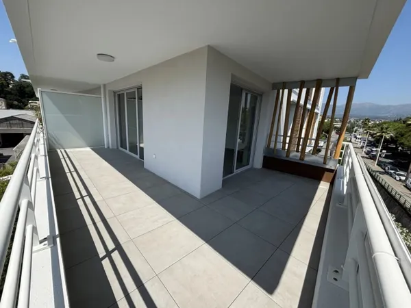 4 Pièces avec terrasse dans résidence de standing 