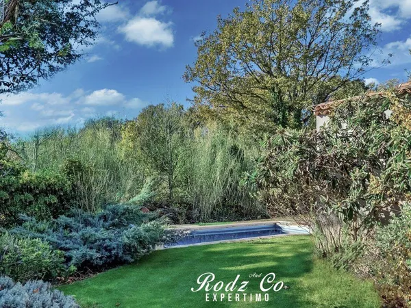 Maison 6 pièces 147 m² 