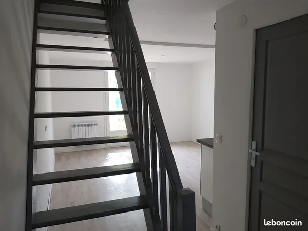 Maison 3 pièces avec terrasse et jardin - Fayence (Quartier 4 Chemins) 
