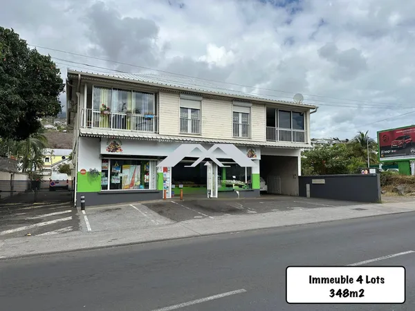 Immeuble Centre ville St Leu idéal investisseur! 