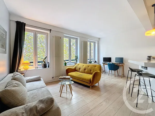 Appartement 2 pièces 55 m² 