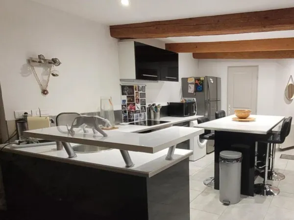 Appartement 3 pièces 64 m² 