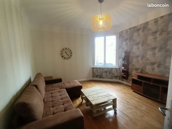 RARE APPARTEMENT LUMINEUX MEUBLE T3 80m² QUARTIER QUEULEU METZ 