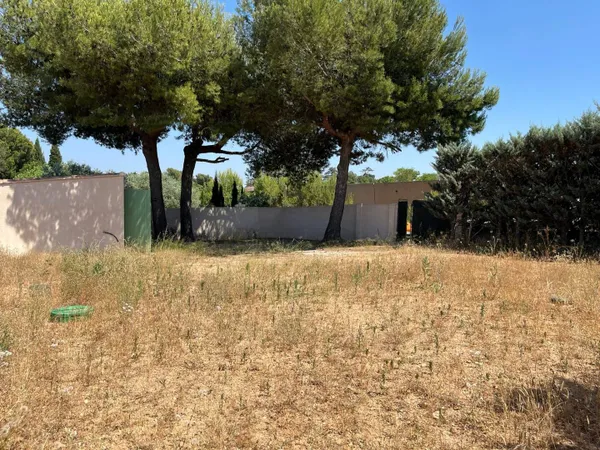 Terrain 486 m² 