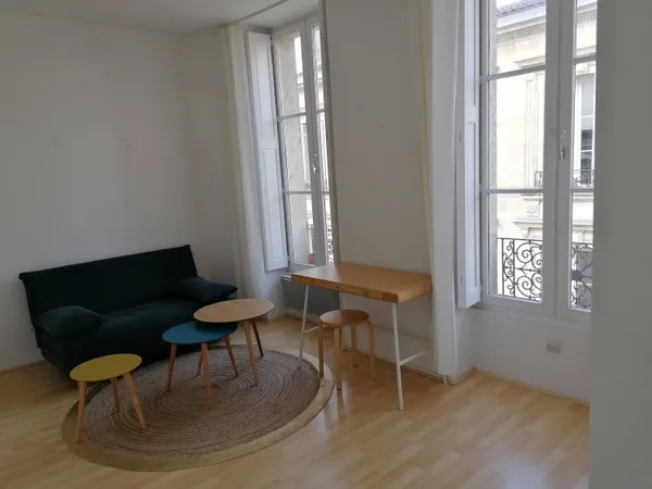 Loue appartement 