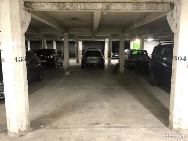 Place de parking Porte de Versailles 